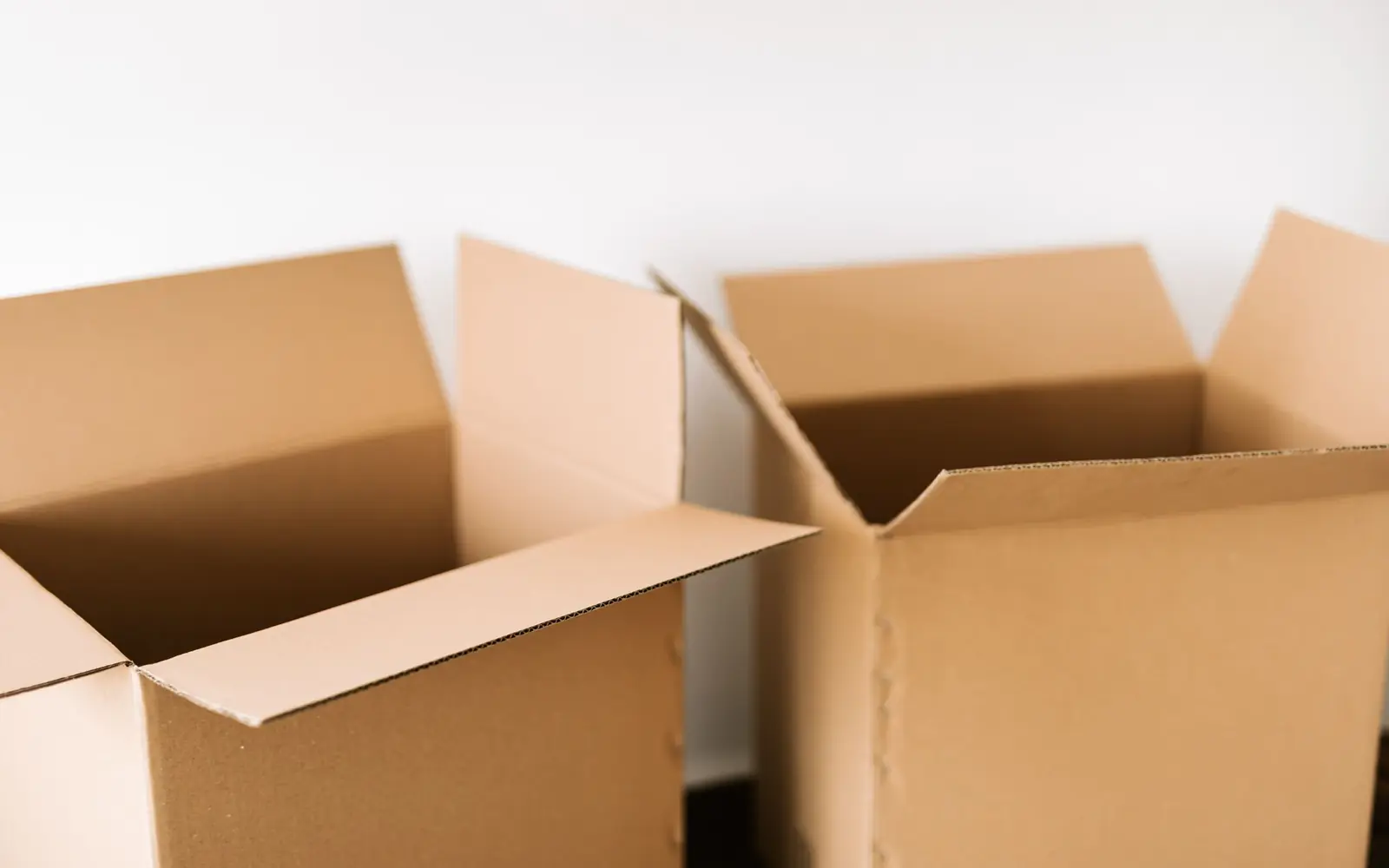 Cardboard packing boxes